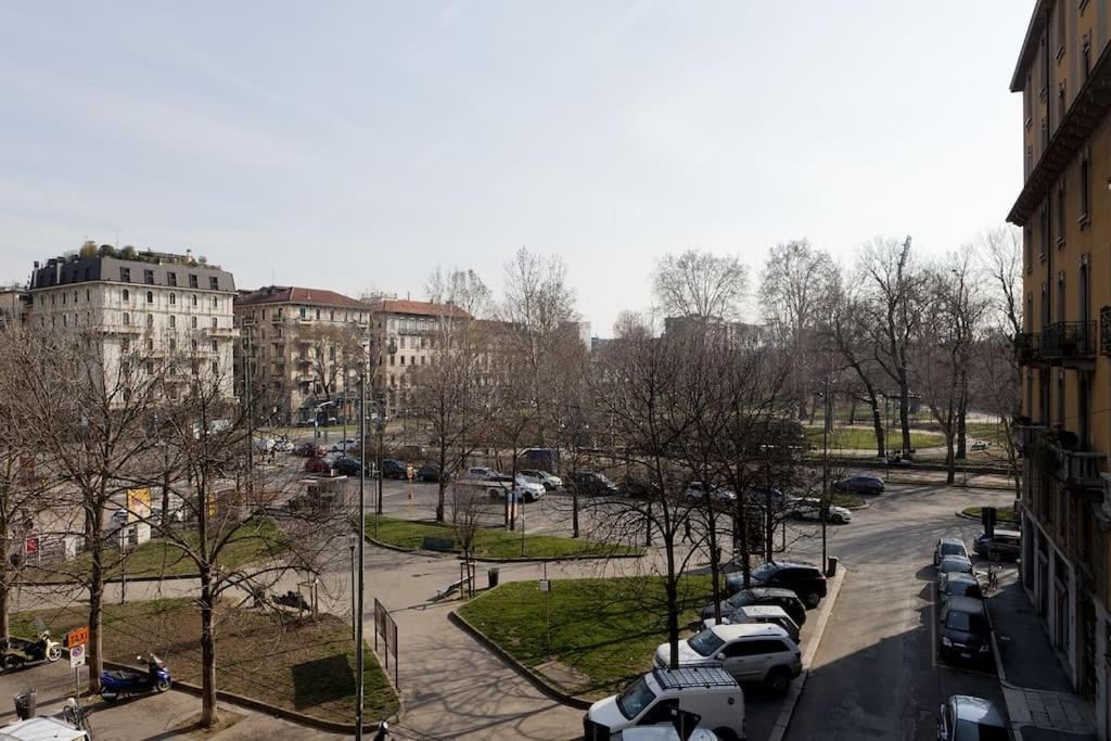 Lovely Flat With Park View Apartamento Milán