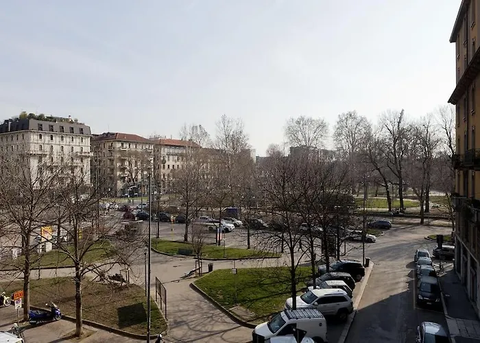 Lovely Flat With Park View